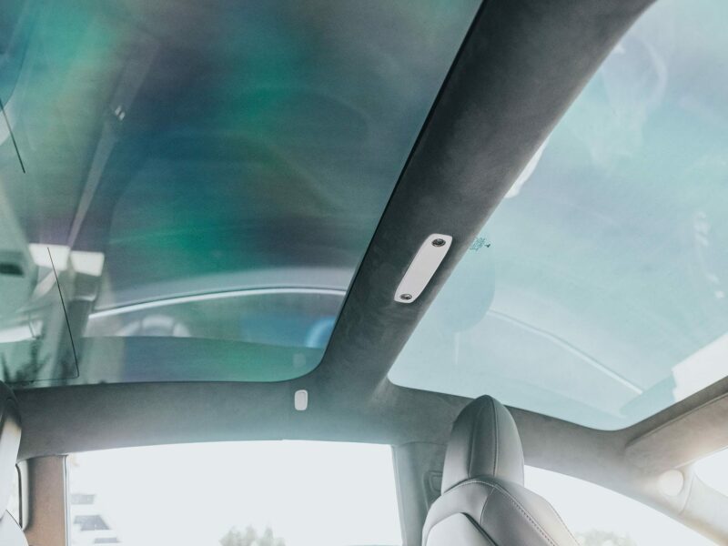Alcantara-Headliner-Upgrade-Kit-Fot-Tesla-Model-3-Image-4-800x600.jpeg