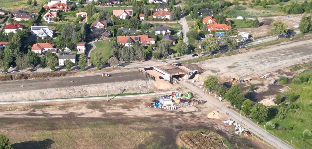 dji_fly_20230725_181846_137_1690302966393_photo_copy_1024x489.jpg