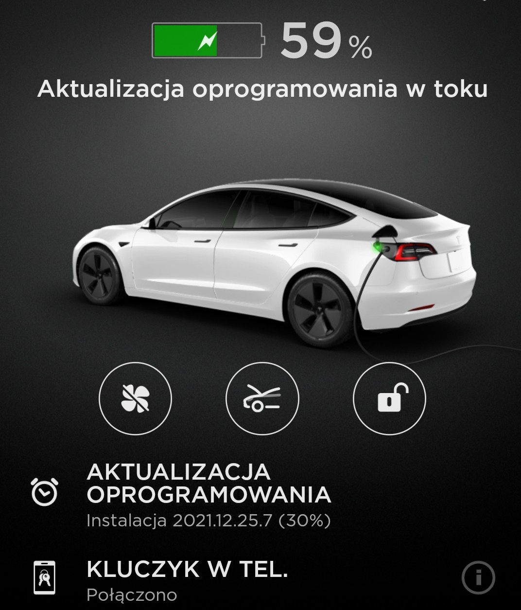 Screenshot_2021-08-06-09-13-22-078_com.teslamotors.tesla.jpg