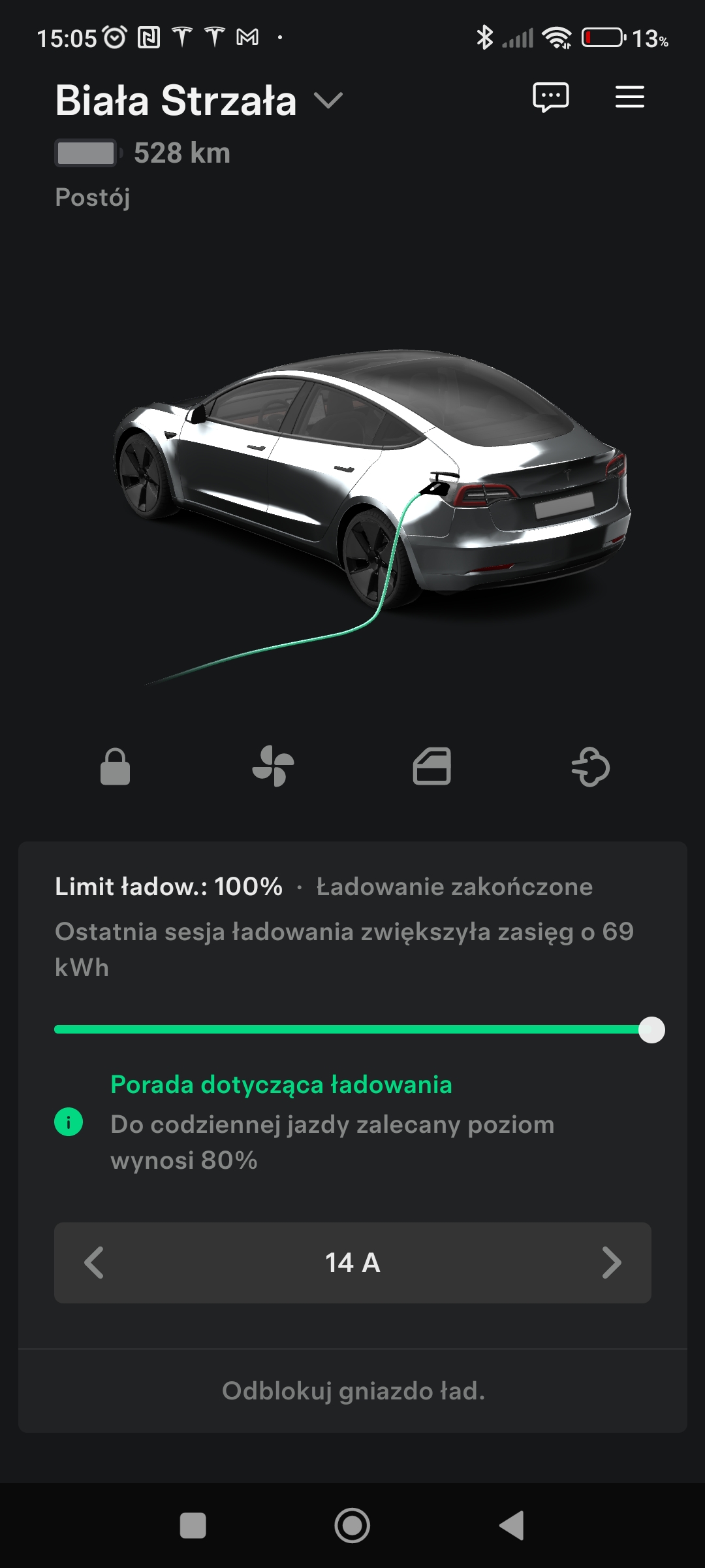 Screenshot_2024-11-13-15-05-28-632_com.teslamotors.tesla.jpg