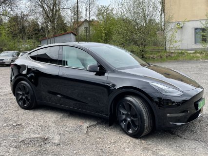 Tesla1.jpg