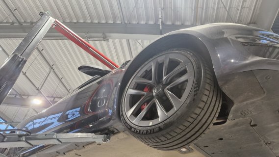 tsla.jpg