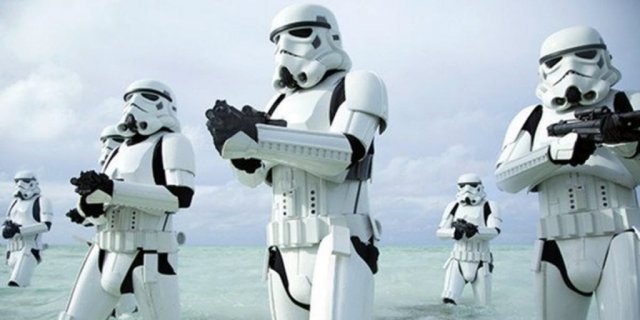 stormtrooper-helmetsjpg-1024x512.jpeg