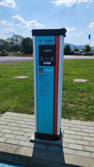 742025.jpg