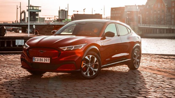 ford_mustang_mach-e_front_skraa_1920x1080.jpeg
